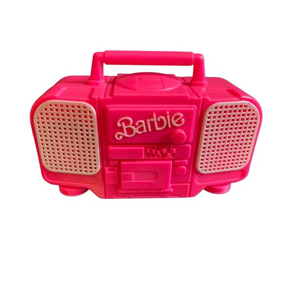 Vintage Barbie Items, Basketball Hoop, TV/Computer, TV, Boombox, Closet/Locker - Picture 9 of 10